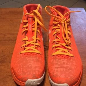 Under Armour Basketball shoes
